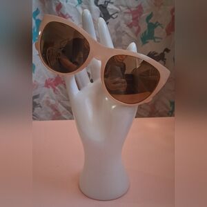 EUC Revo Barclay RE1037 Glossy Lt Pink Cat Eye Casual Sunglass Sunnies Glasses